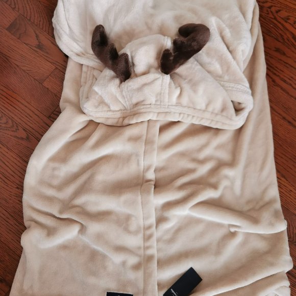 Abercrombie & Fitch hooded throw wearable moose blanket - Picture 1 of 2